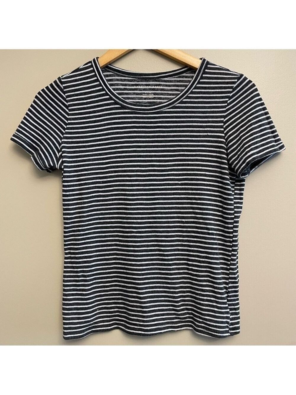 American Eagle Striped Tee Size Small